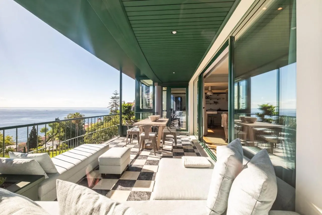 Luxury Oceanfront At Reid'S Gardens Apartment Funchal