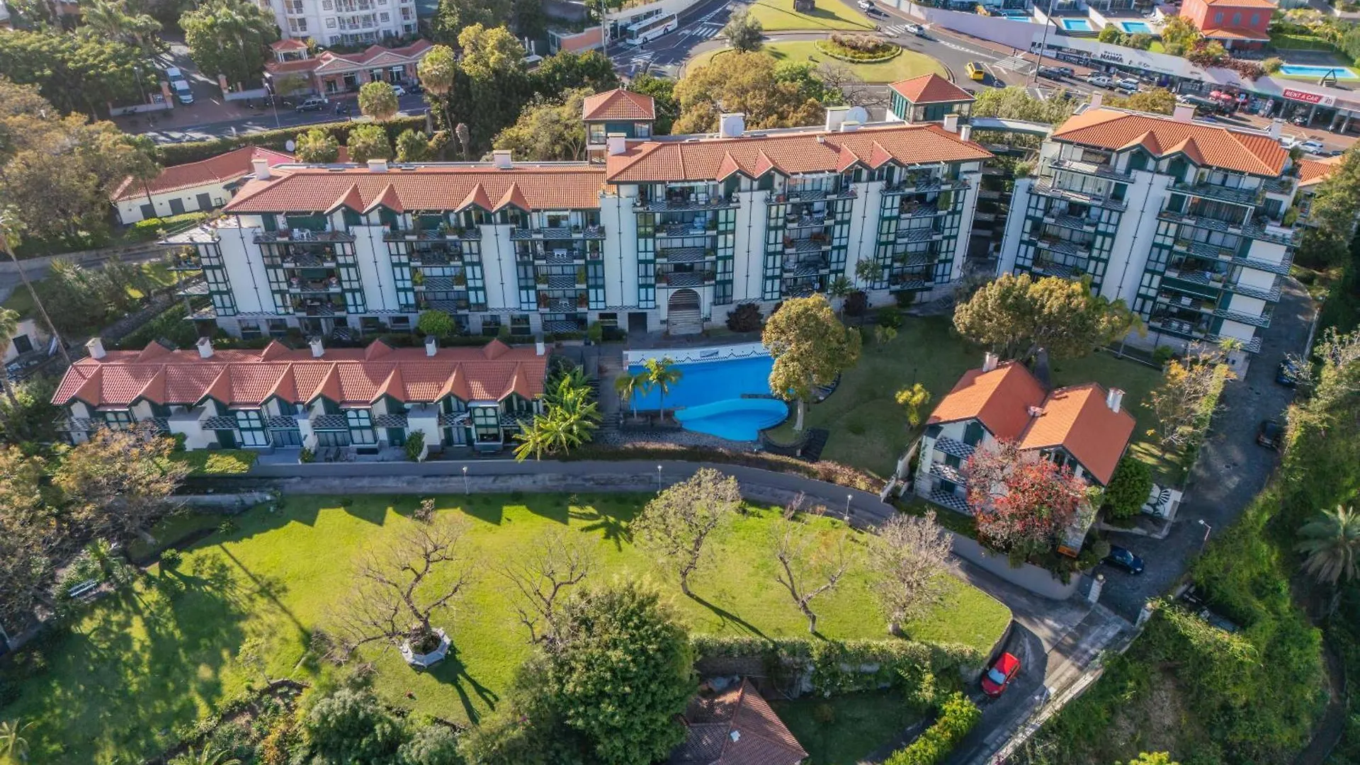 Luxury Oceanfront At Reid'S Gardens Apartment Funchal  Portugal